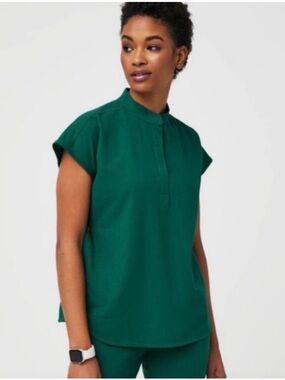 Figs Women's Mandarin Collar Cap-Sleeve Top in Emerald Green